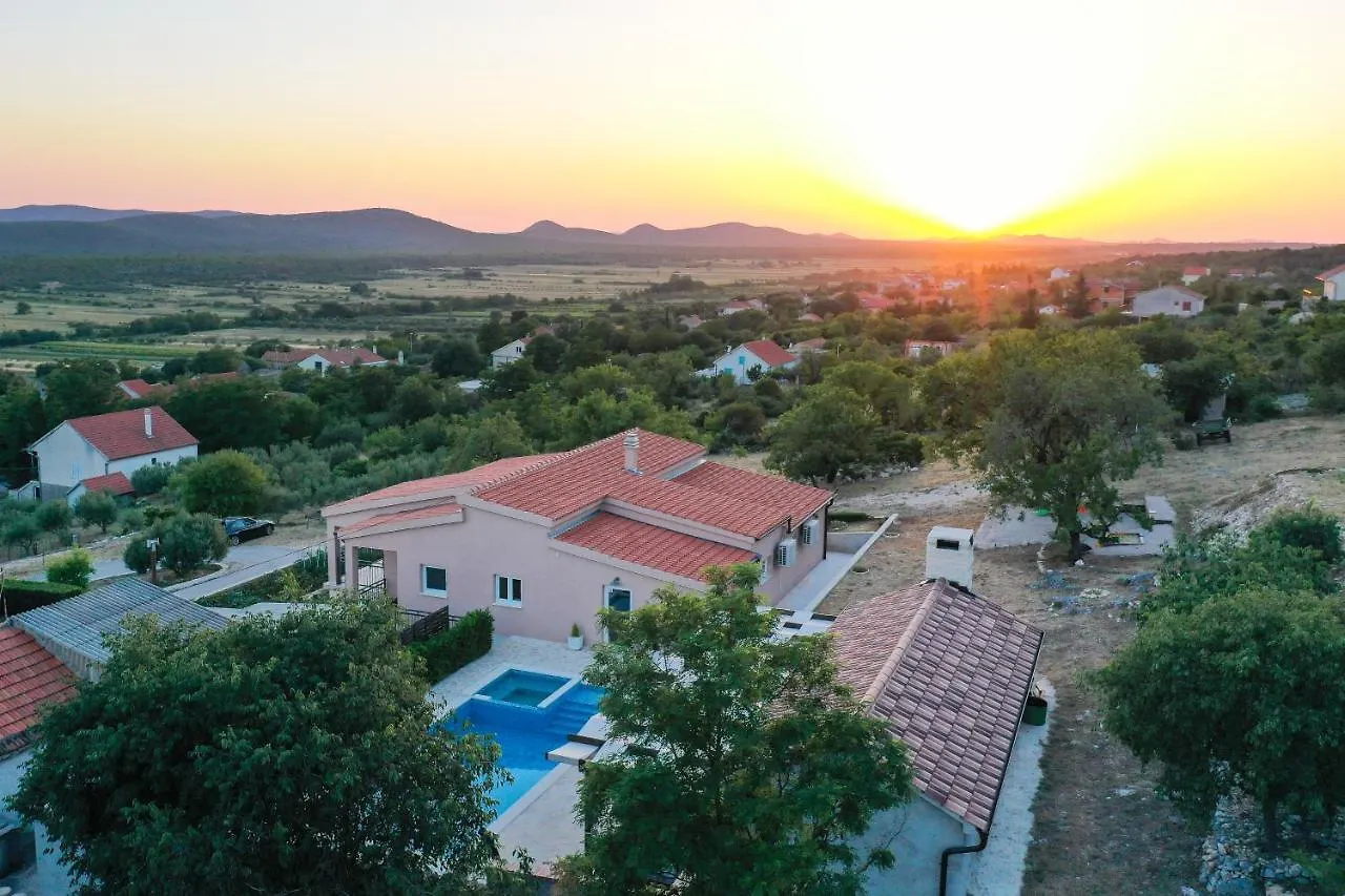Rural Villa Adriart With Heated Pool And Sauna Stankovci   Stankovci (Zadar)