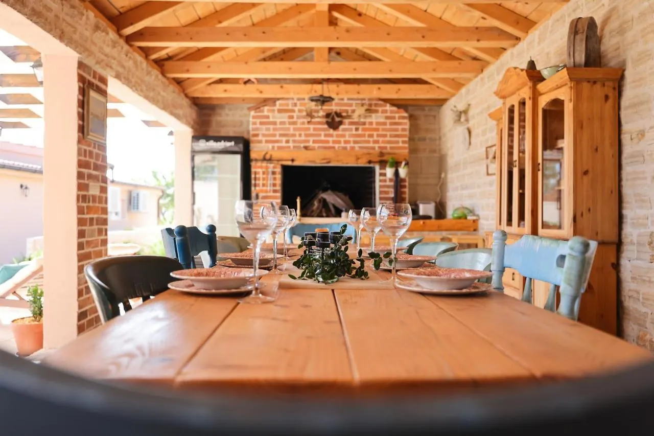 Rural Villa Adriart With Heated Pool And Sauna Stankovci